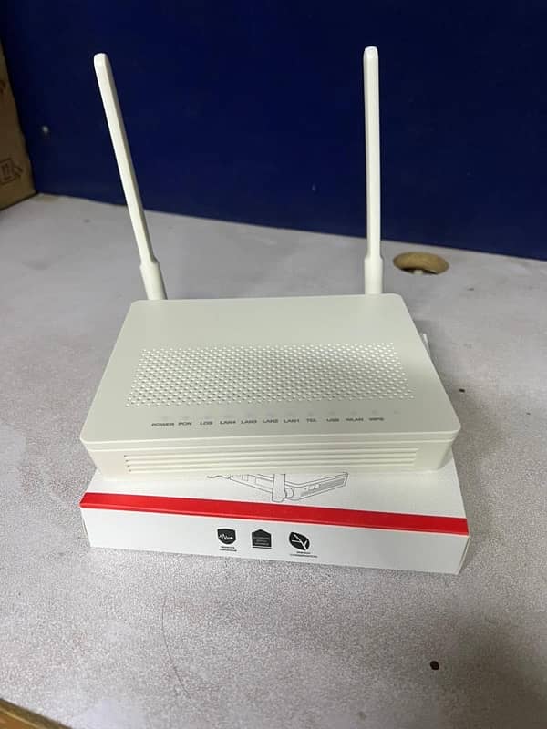 HUAWEI XPON FIBER ROUTER 8546m 3