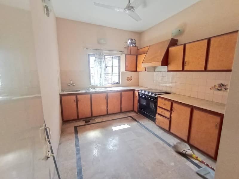 Beautiful 1 Kanal Upper Portion [Lower Lock] Available For Rent Near Lalik Jan Chowk Phase 2 DHA Phase 2 3