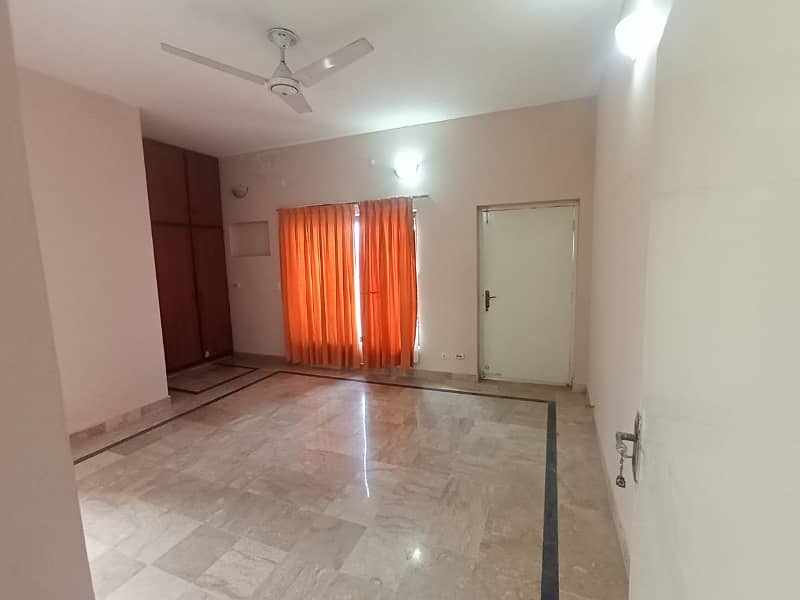 Beautiful 1 Kanal Upper Portion [Lower Lock] Available For Rent Near Lalik Jan Chowk Phase 2 DHA Phase 2 8