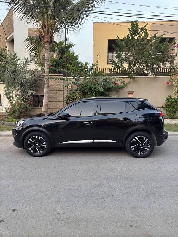 PEUGEOT 2008 ALLURE 2023 4