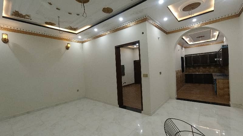 Well-constructed House Available For sale In Lahore Medical Housing Society 6