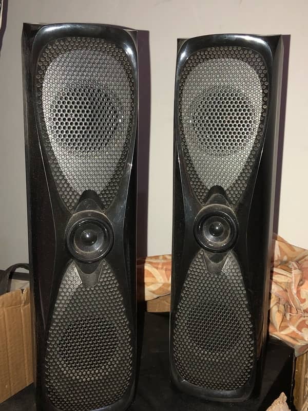 CONDITION 9/10  AUDIOONIC SOUND SYSTEM 0