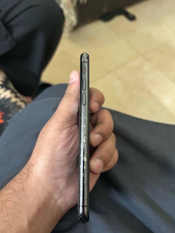 Iphone X 256 gb pta approved 4