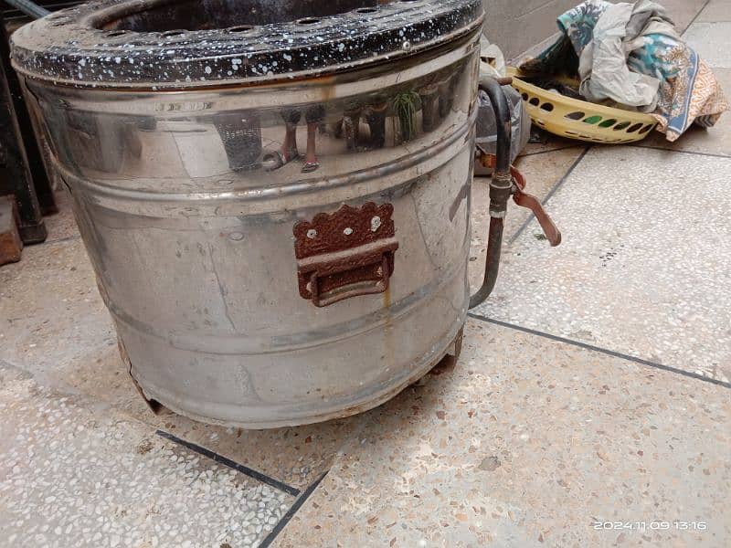 Small tandoor for sale tandoor ka sath stiks bi hay 1