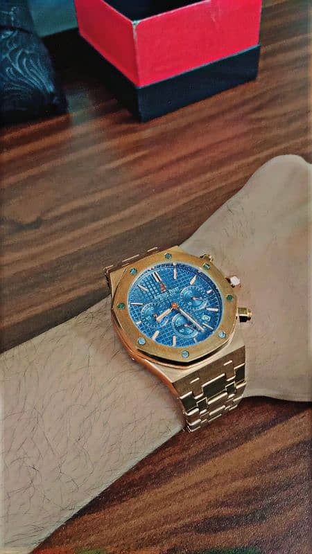 Audemars Piguet (AP) Chronograph in Rose Gold. 1