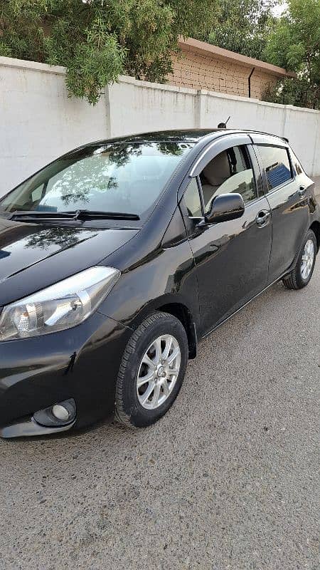 Toyota Vitz 2013 0