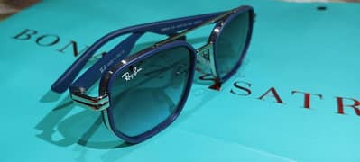 Ray-Ban