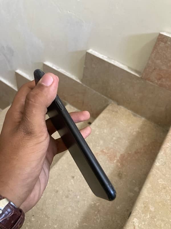 iphone XR non pta 3