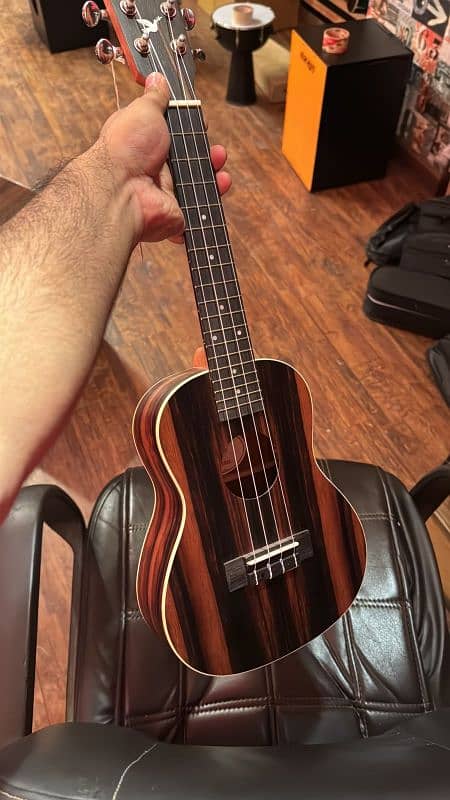 professional Ukulele, solid wood Japan made ukulele, 5 year waranty 0