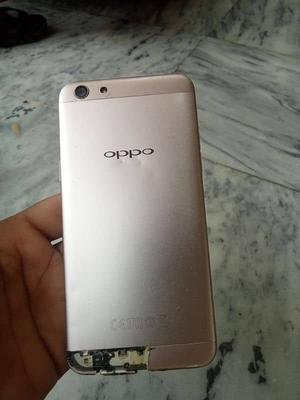 Oppo f3 4.64 0