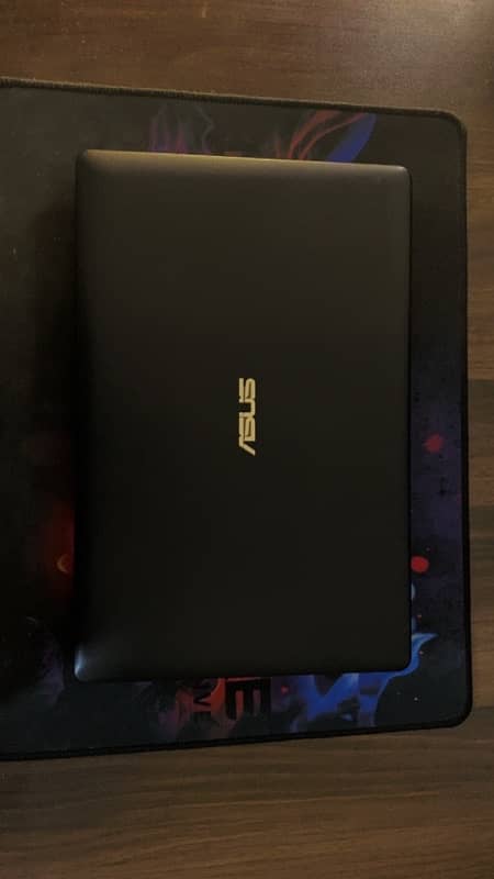 ASUS Touchscreen Laptop 0