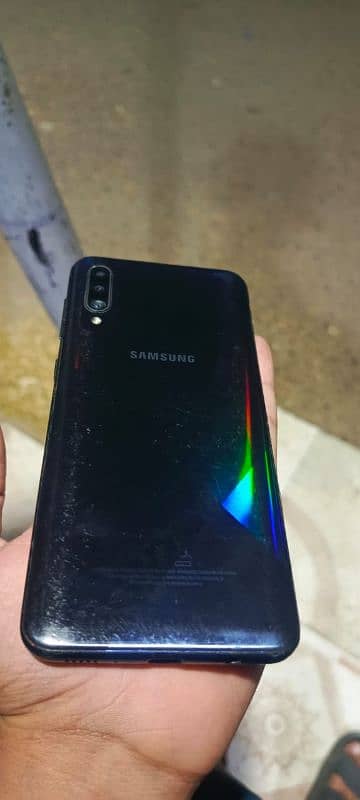 Samsung A 30s 0