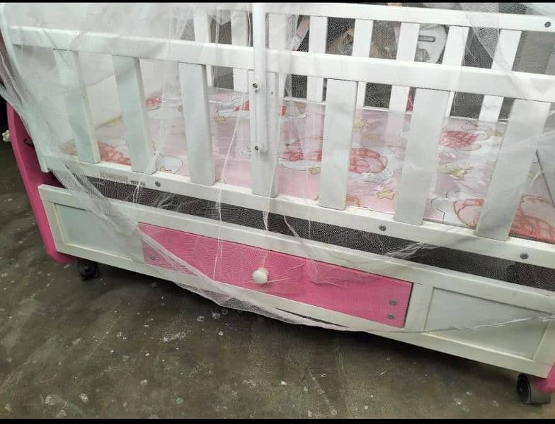 Baby Cot 3