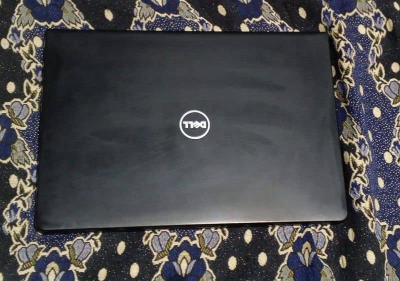 Dell vostro 14-3468 i7 7th gen 0