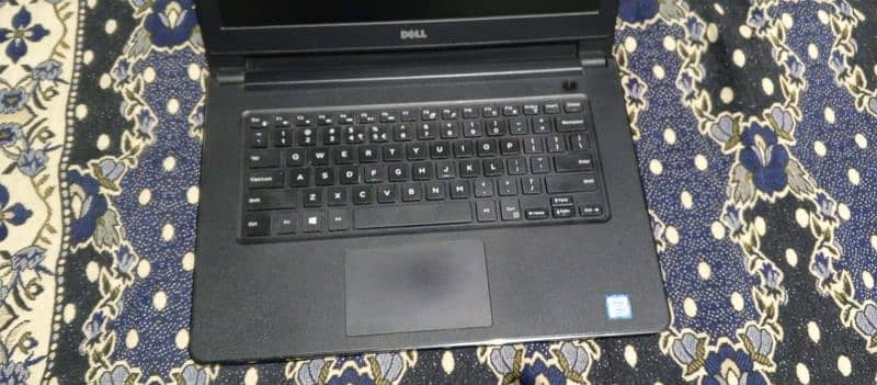 Dell vostro 14-3468 i7 7th gen 3