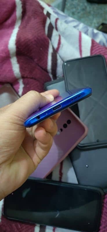 Oppo Reno Z (8GB RAM, 512GB ROM) 1