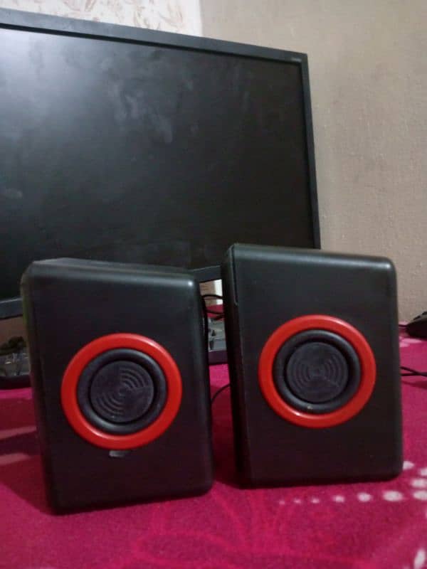 speakers 1