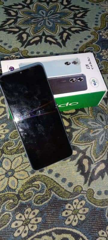 Oppo A17 4