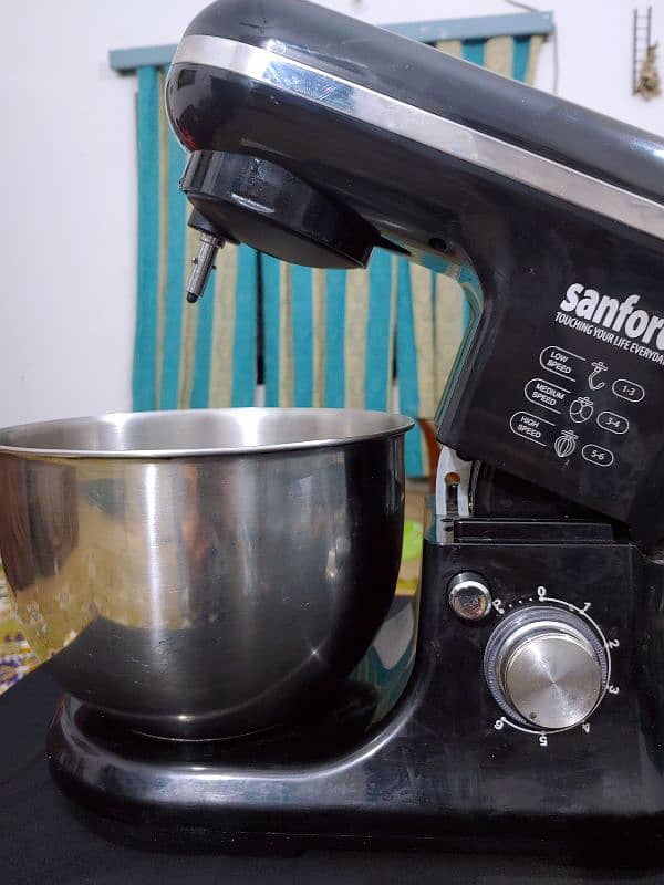 Stand Mixer (Sanford) 2