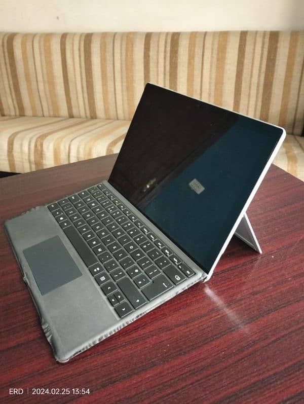 Microsoft Surface 5 Pro i5 7th Gen 2