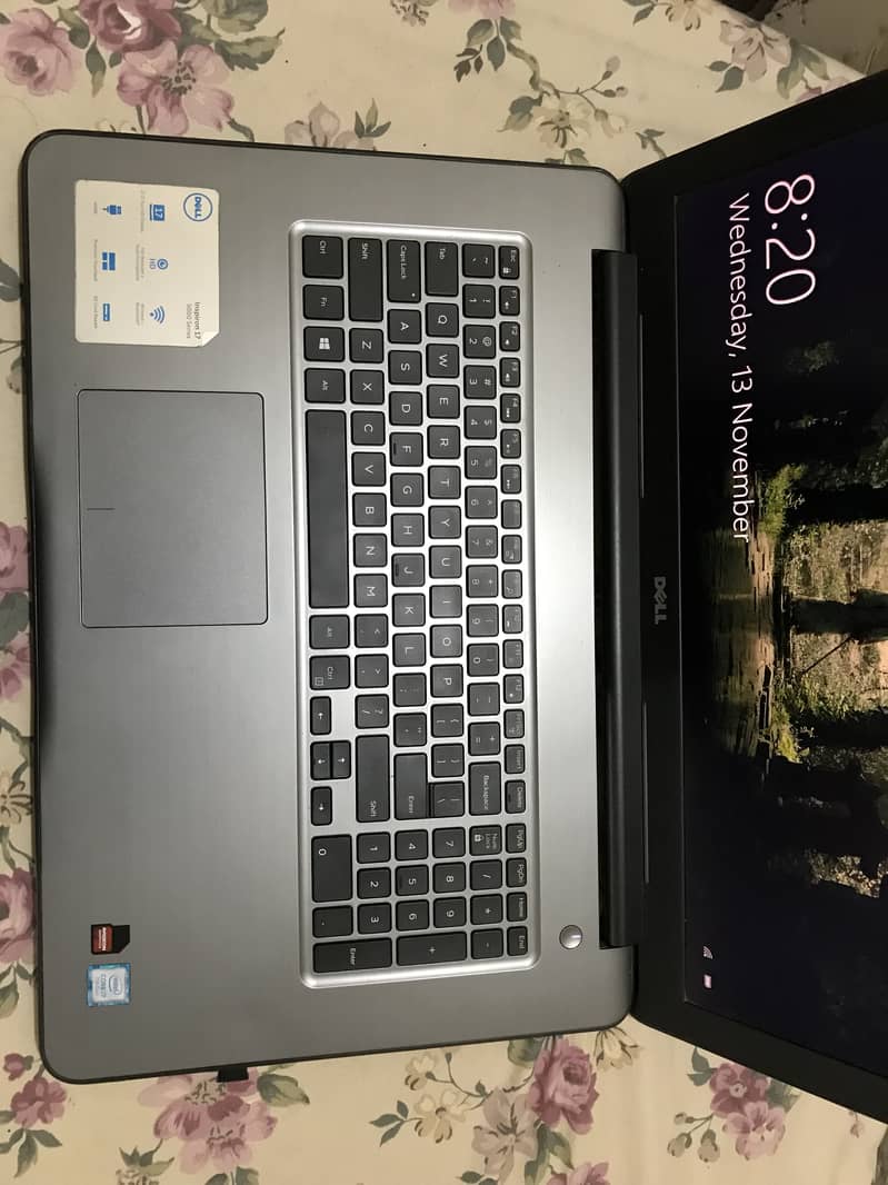 DELL INSPIRON i7 7th GEN | 4 GB AMD GPU | 16 GB RAM 3