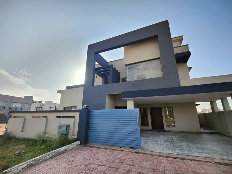 Beautiful Kanal House For Rent 0