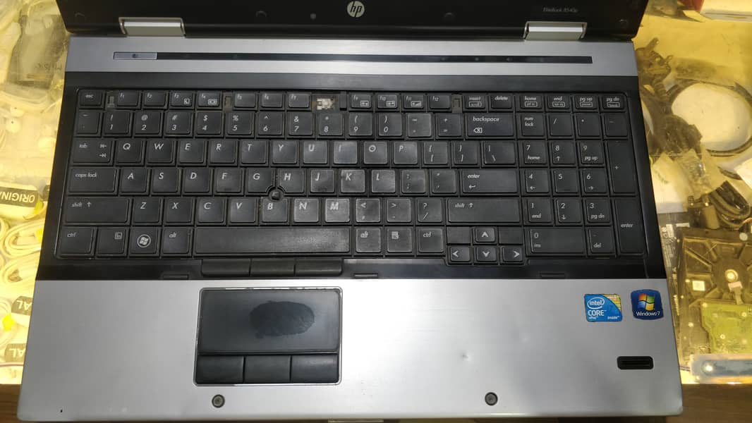 HP Laptop Elitebook 8540p core intel core i7 2nd generation 7