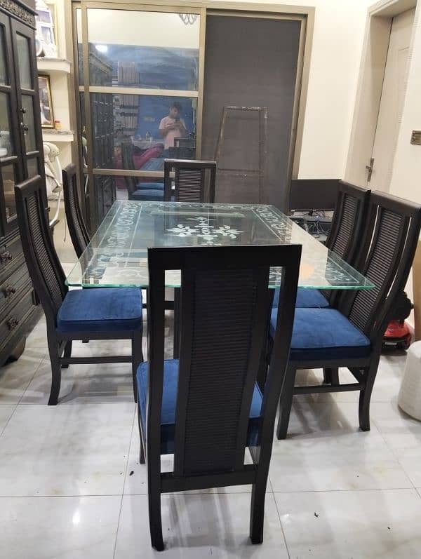 dining table with 6 chairs 1