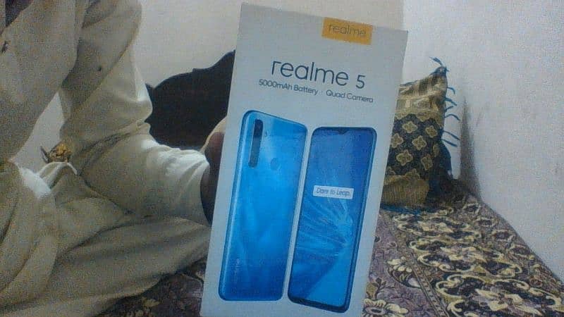 Realme c5 4.64GB snapdragon665 like new condition 7