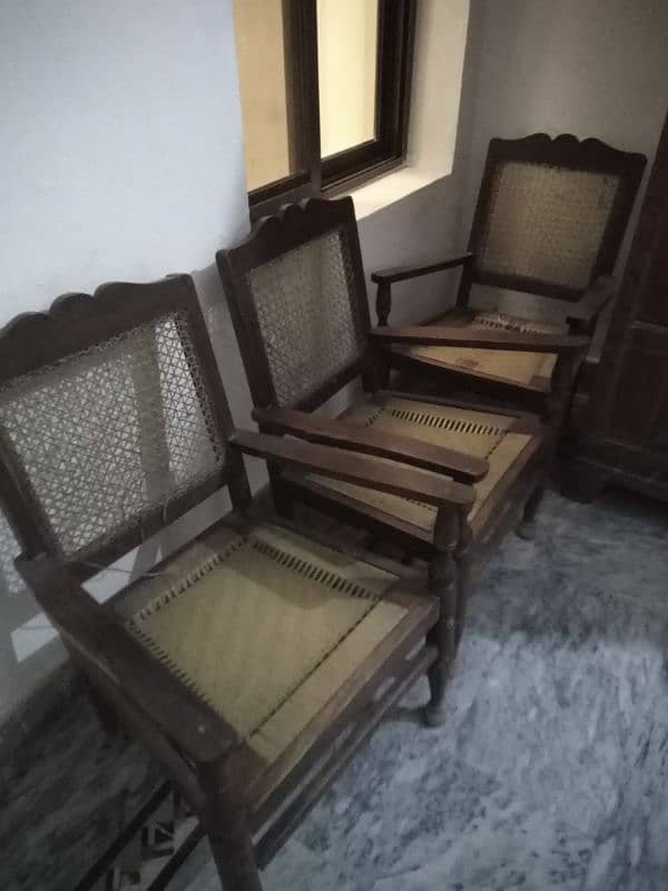 Furniture for sale in cheap price 2