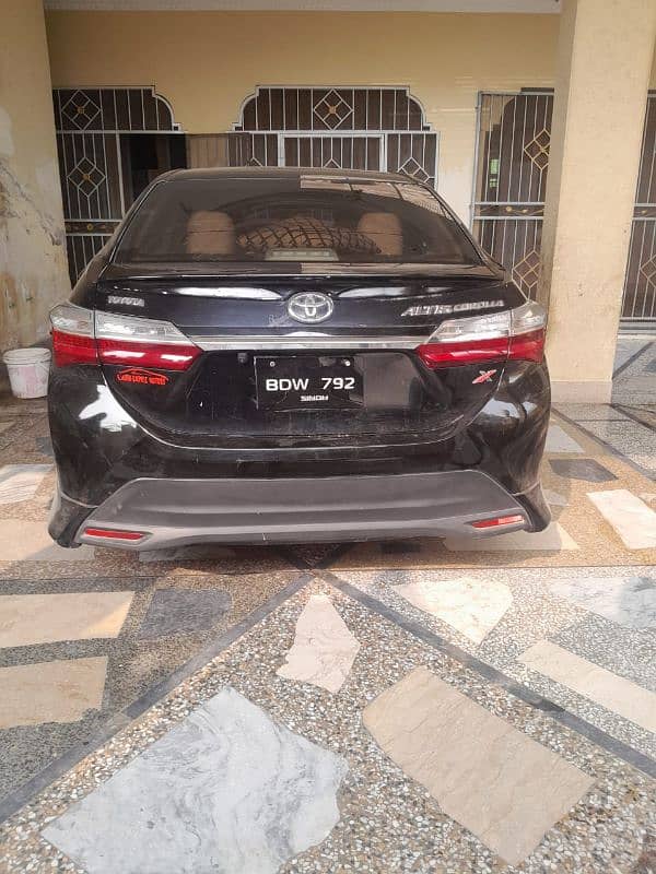 Toyota Corolla XLI 2015 Karachi number 0