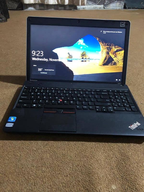 Lenovo E530 laptop 0