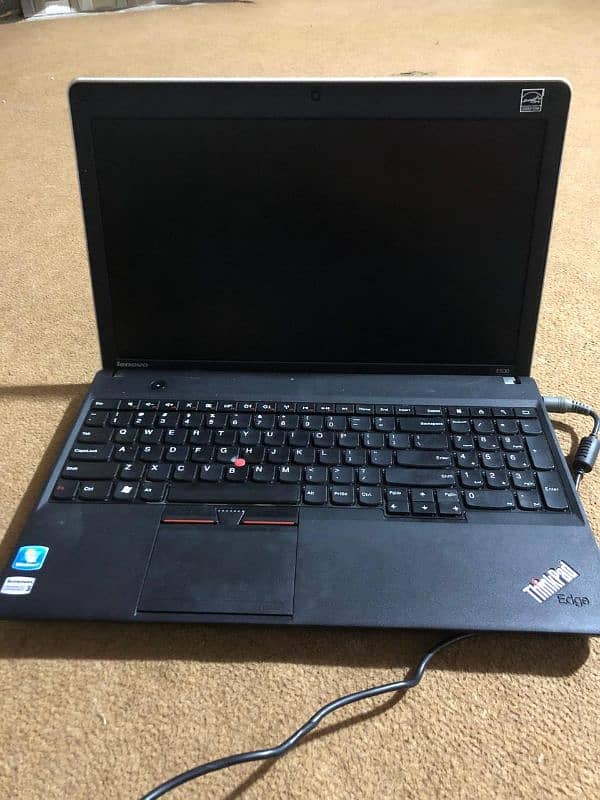 Lenovo E530 laptop 3