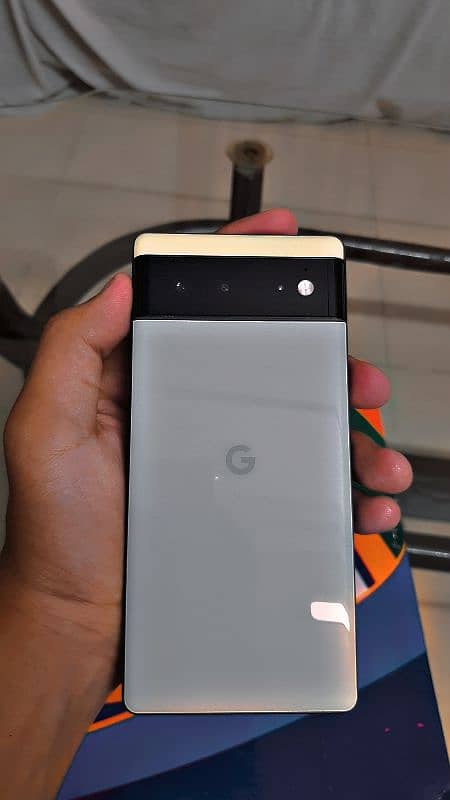 google pixel 6 8/128gb 9/10 4 months sim working factory unlock 0