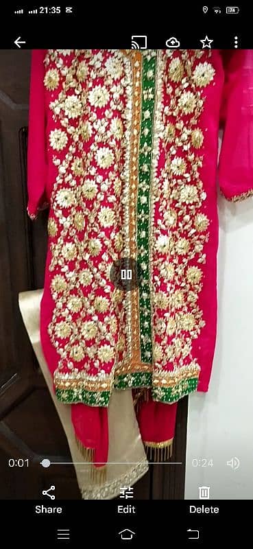 wedding wear Medium size 6