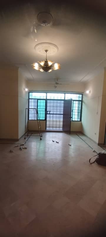 20 marla upper portion for silent office for rent 11