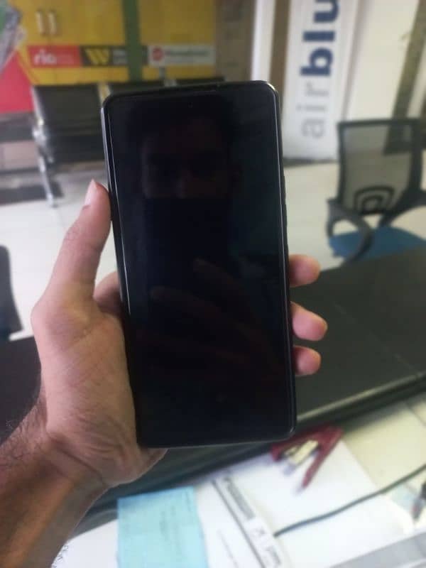 Tecno camon 20 with complete box Urgent sale 2