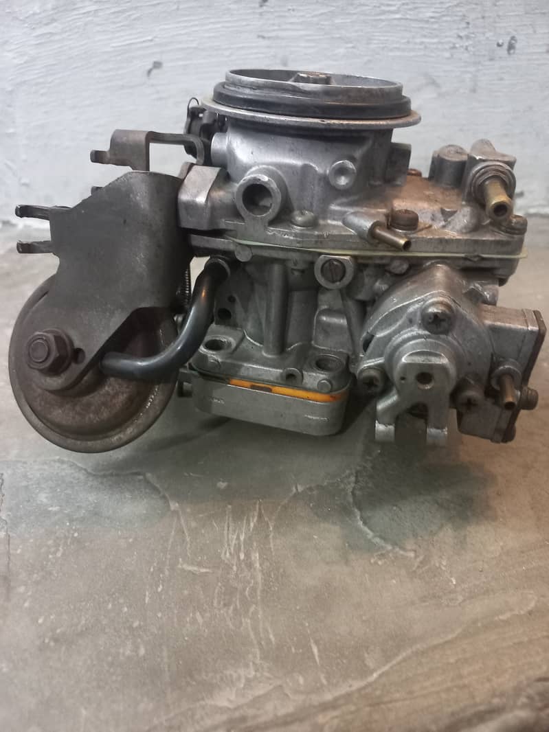 Carburetor Mehran. 4