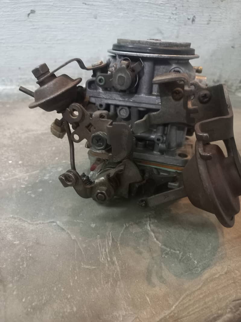 Carburetor Mehran. 5