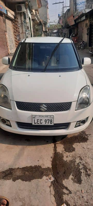 Suzuki Swift 2011 0