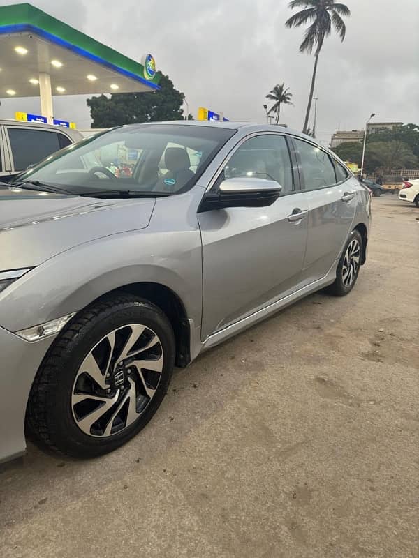 Honda Civic Oriel 2018 2