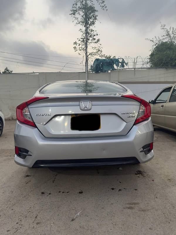 Honda Civic Oriel 2018 3