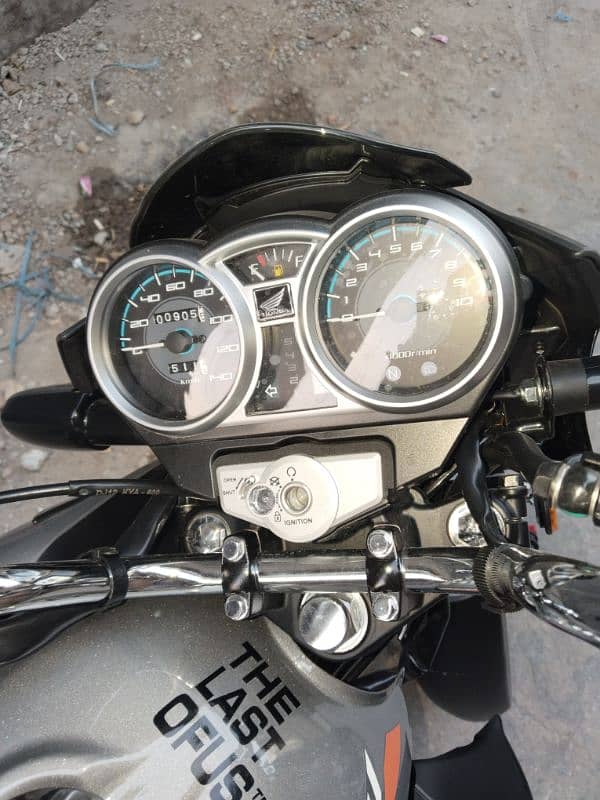 Honda cb150f 2024 model Islamabad number zero metar 6