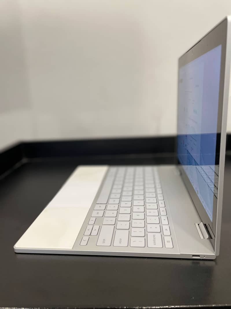 Google Pixelbook i7/ 7th 16/512 3