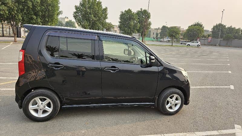 Suzuki Wagon R 2014 3