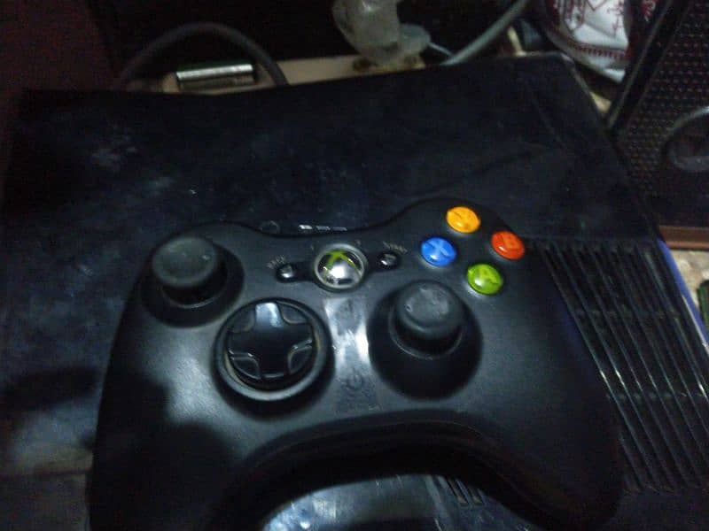 Xbox 360 9/10 condition 250gb urgent sell 2