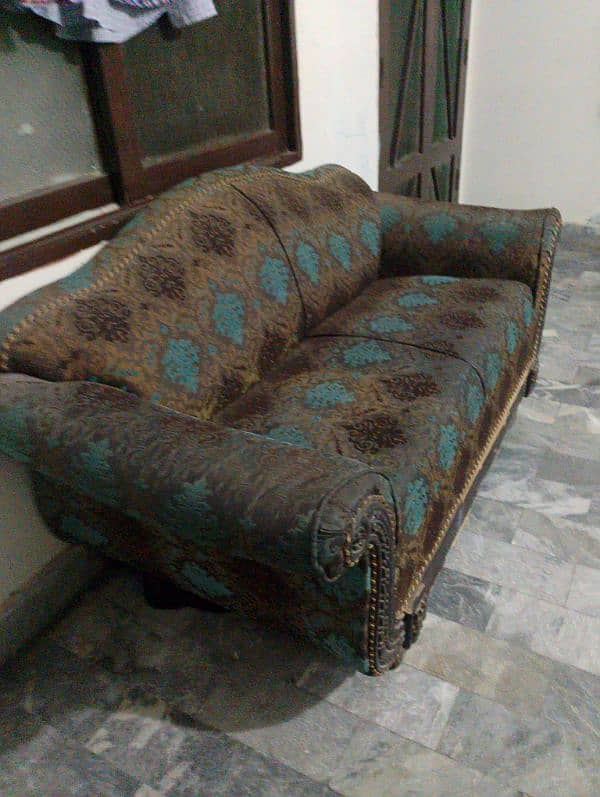 luxirious sofa 7 seater can be negotiate 3