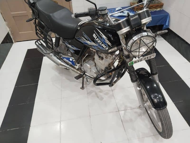 Suzuki Gs150 SE 2019 model Rawalpindi number 6