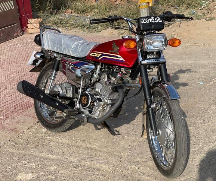 Honda CG125s 1