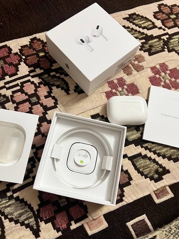 apple AirPods Pro 2 generation original 6